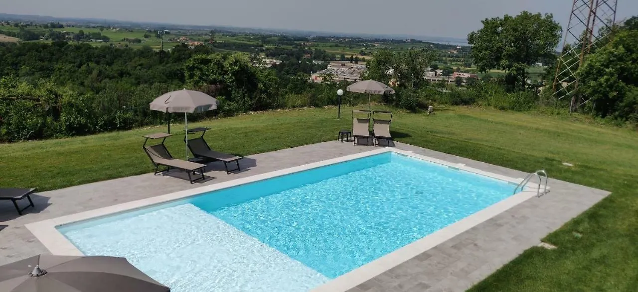 Appartamento Poggio di Pastrengo Italia